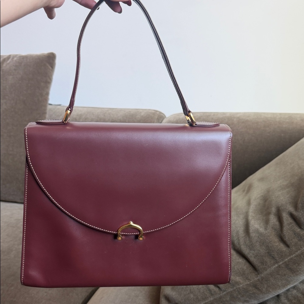 100% authentic Cartier Burgundy Shoulder Bag